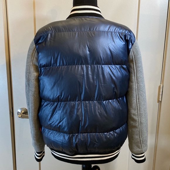 Levi's Women's Mixed Media Quilted Varsity Bomber Jacket Navy Light Grey, Sz M - Picture 2 of 4